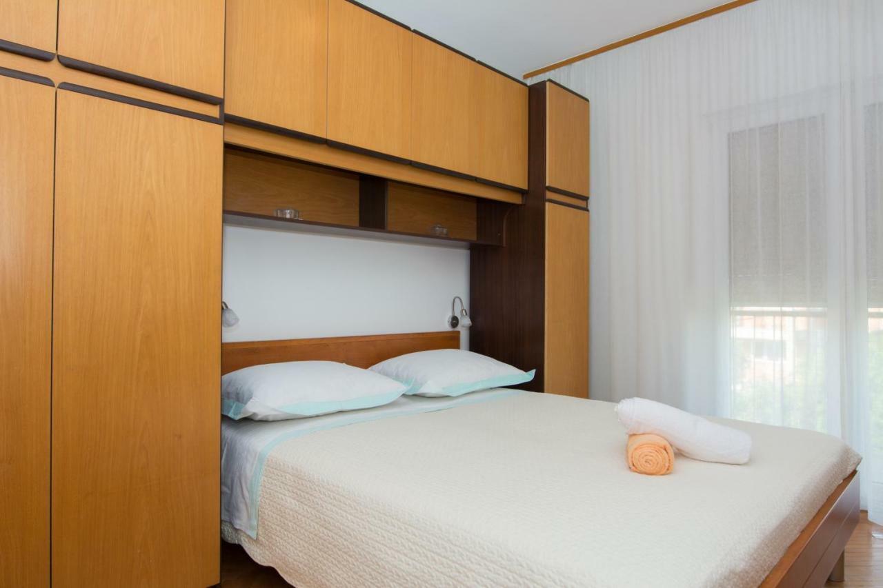 Apartments Pericic Подстрана Экстерьер фото
